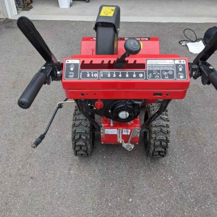 24 Yard Machines 2-Stage SNOW BLOWER 208CC Powermore Engine & Electric Start