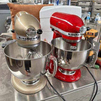 KitchenAid 5-Qt. Tilt-Head Stand Mixer KSM150PSBM Artisan Series, 5 Quart, Black Matte